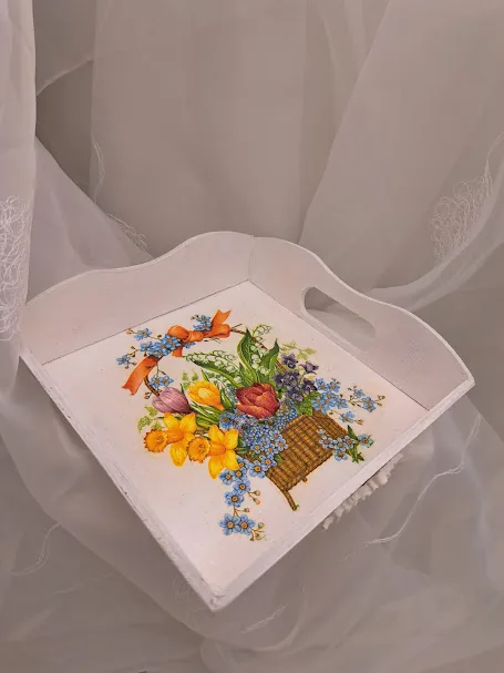 Decoupage